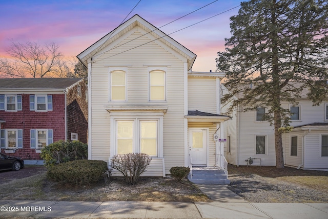 view of front of house