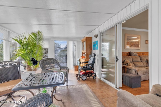 view of sunroom / solarium