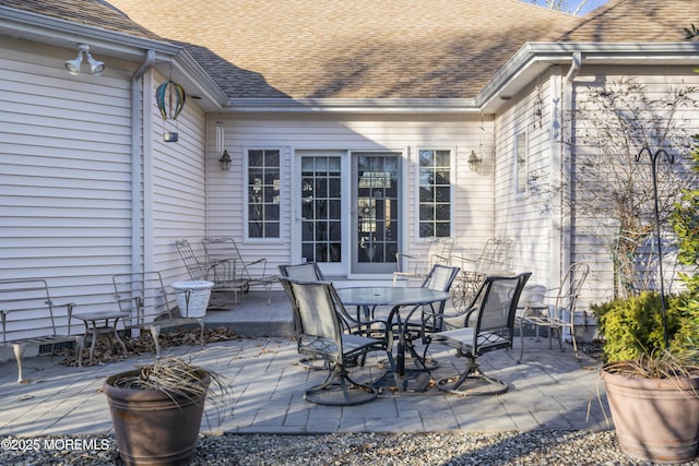 view of patio with outdoor dining space