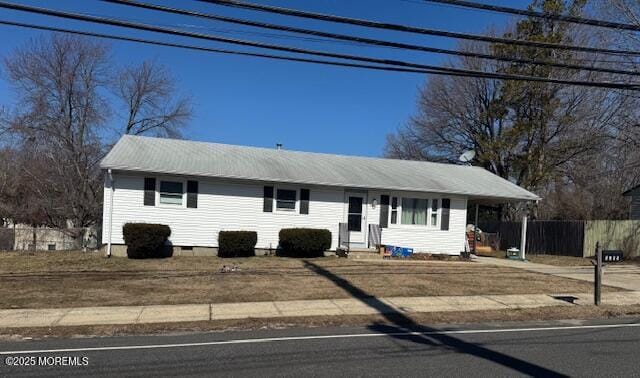 ranch-style home with entry steps, fence, and crawl space