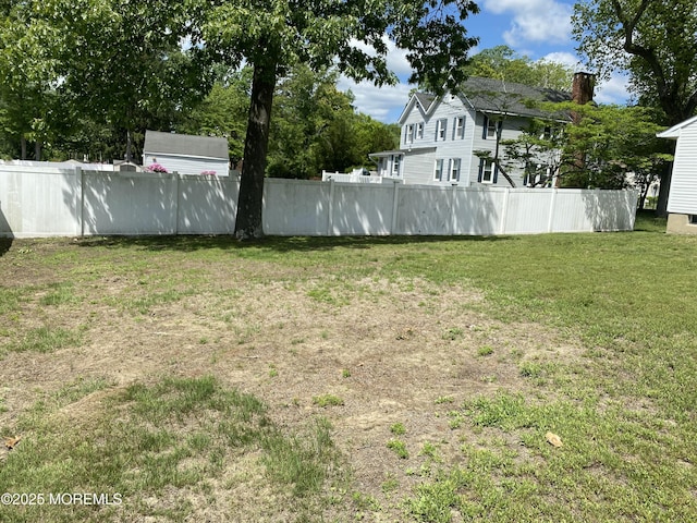 550 Wall St, Eatontown, NJ 07724 - view of yard