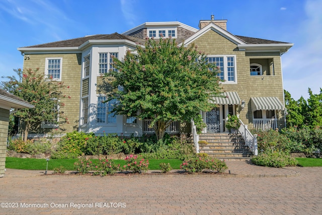 view of front of house