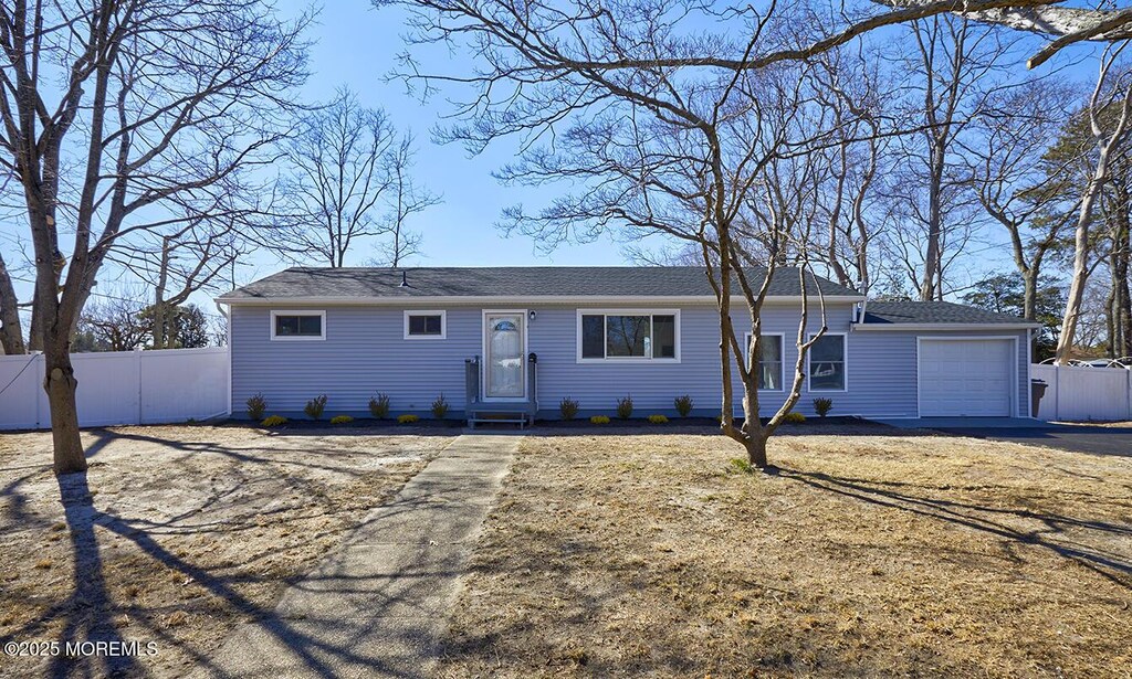 516 Midstreams Rd, Brick, NJ 08724 - photo 1