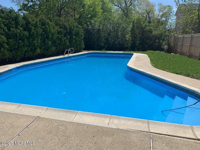 pool with fence