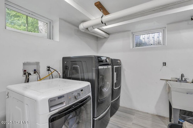 136 Van Brackle Rd, Matawan, NJ 07747 - laundry room featuring separate washer and dryer