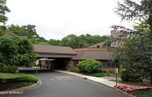 view of building exterior featuring driveway