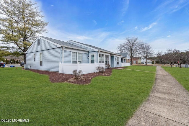 view of front of house with a front yard