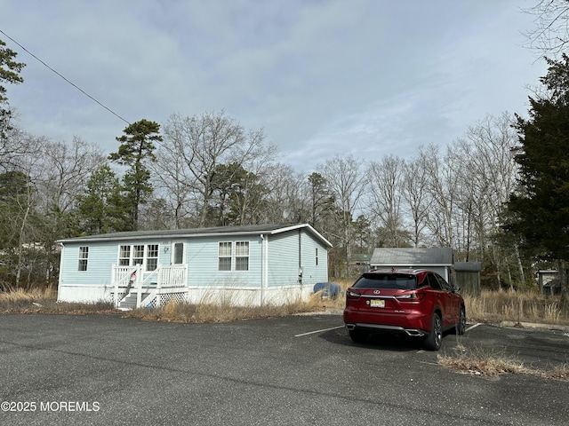 view of manufactured / mobile home