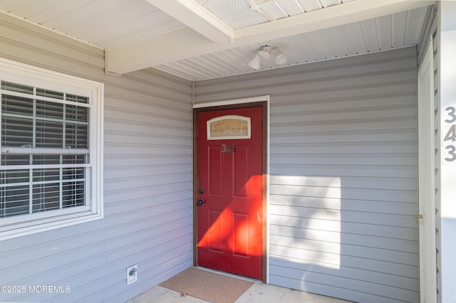 view of property entrance