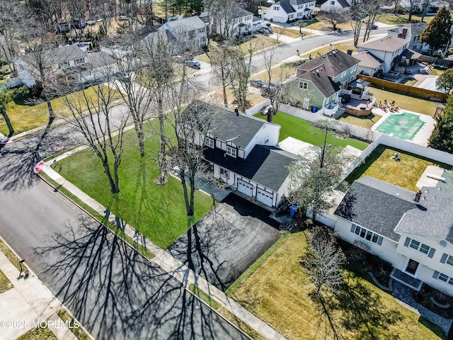 birds eye view of property featuring a residential view