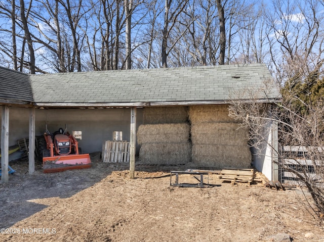 view of outdoor structure