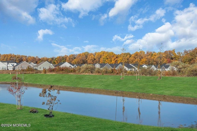 water view featuring a residential view