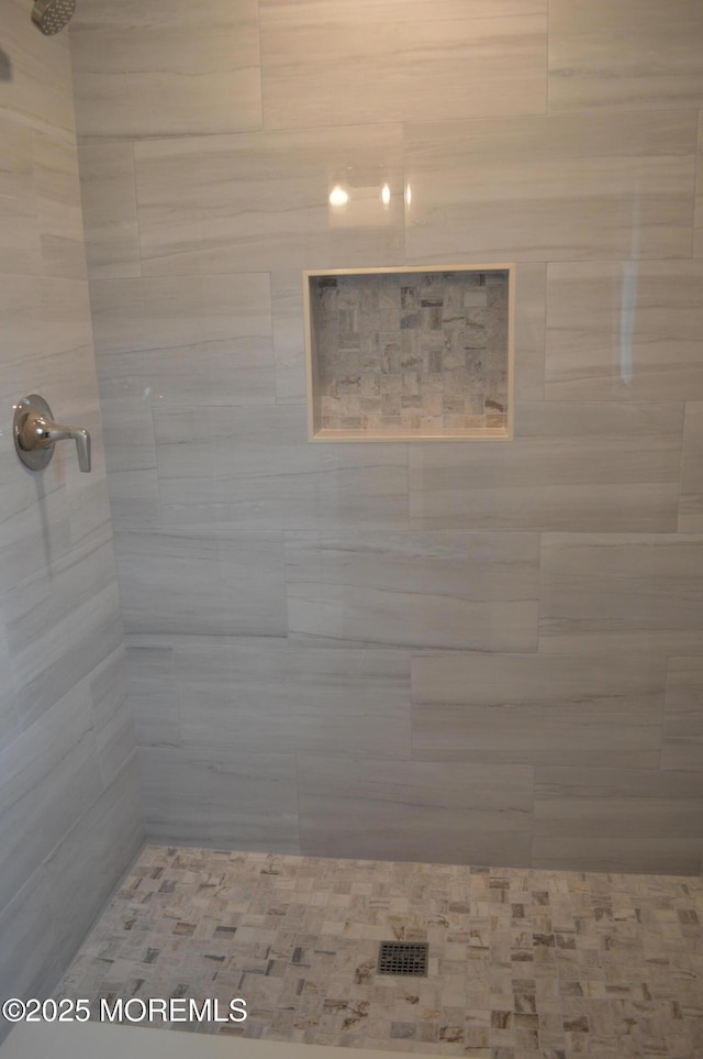 71 Montserrat St, Toms River, NJ 08757 - bathroom featuring tiled shower