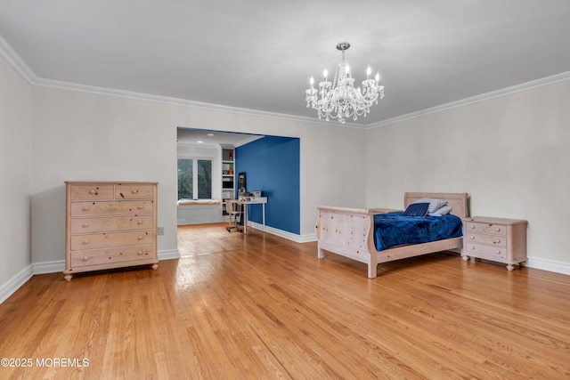 bedroom featuring an inviting chandelier, light wood-style flooring, baseboards, and ornamental molding