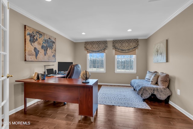 office area featuring recessed lighting, ornamental molding, baseboards, and wood finished floors