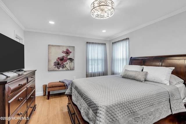 bedroom with baseboards, recessed lighting, light wood-type flooring, and ornamental molding