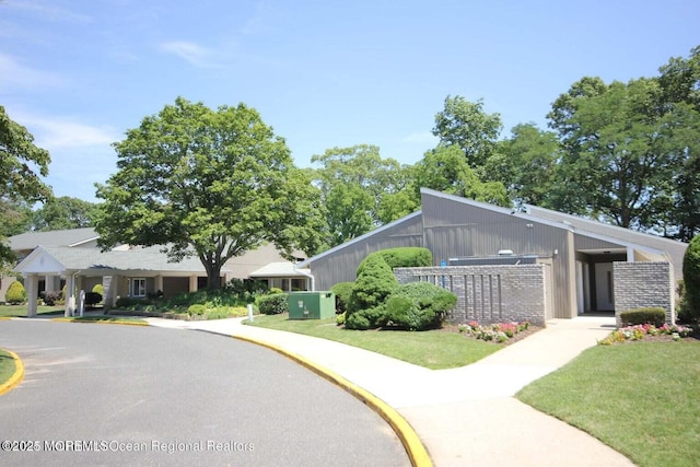 view of front of home