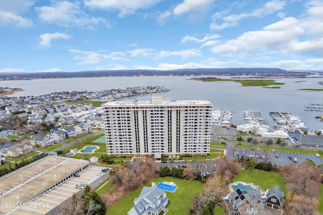 bird's eye view featuring a water view