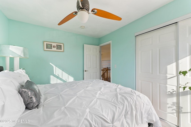 bedroom with a ceiling fan