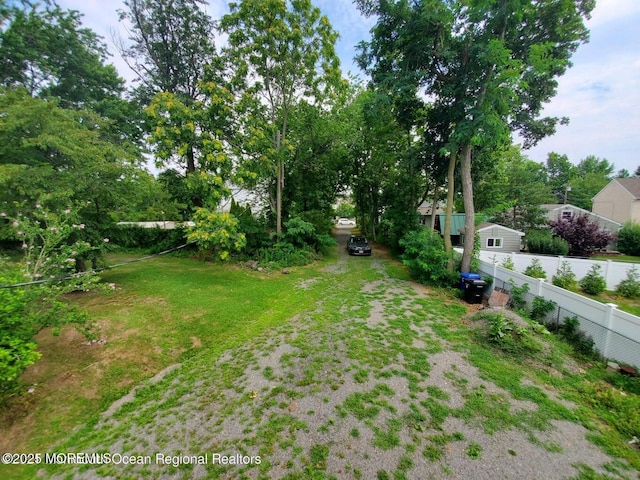 92 Compton St, Belford, NJ 07718 - view of yard featuring fence