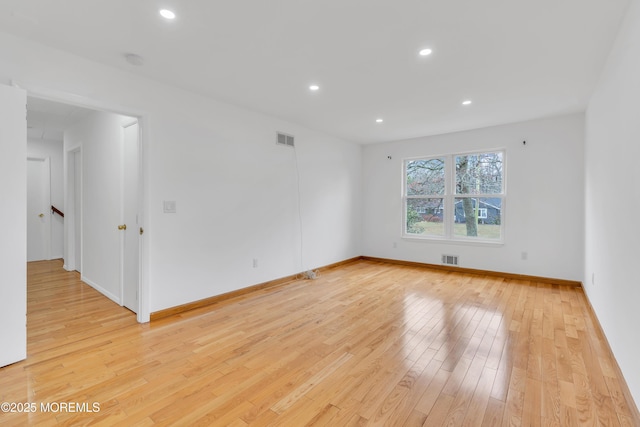 115 Leesville Rd, Jackson, NJ 08527 - empty room featuring recessed lighting, visible vents, light wood-type flooring, and baseboards