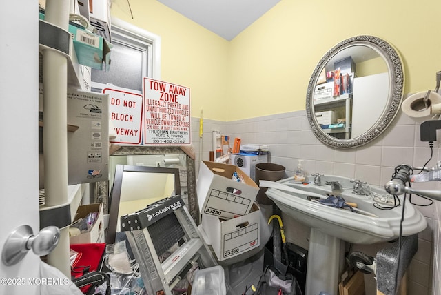 2776 John F Kennedy Blvd, Jersey City, NJ 07306 - bathroom with a wainscoted wall and tile walls