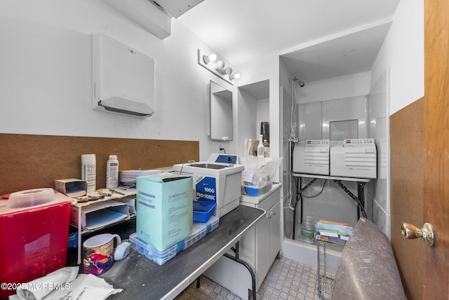 2776 John F Kennedy Blvd, Jersey City, NJ 07306 - view of bathroom
