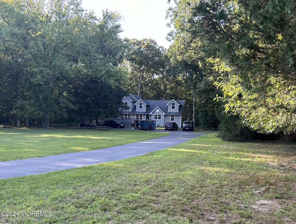 268 Bennetts Mills Rd, Jackson, NJ 08527 - view of front of home featuring a front yard