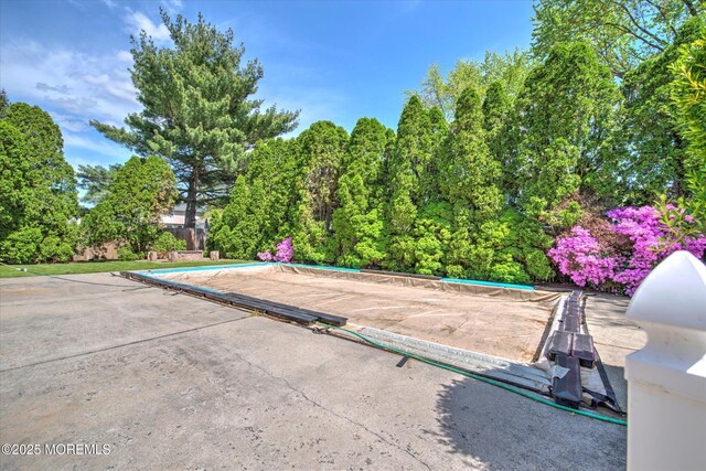 7 Mill Rd, Jamesburg, NJ 08831 - view of swimming pool