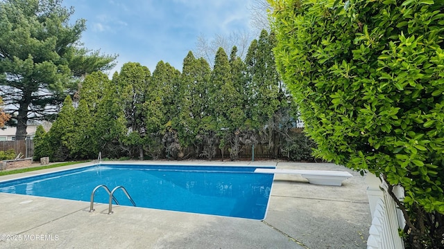 7 Mill Rd, Jamesburg, NJ 08831 - outdoor pool featuring fence and a diving board