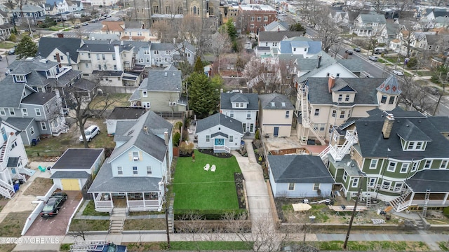 birds eye view of property featuring a residential view