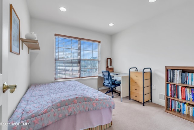 1 Kushnetki Rd, Parlin, NJ 08859 - bedroom featuring carpet flooring, visible vents, baseboards, and recessed lighting