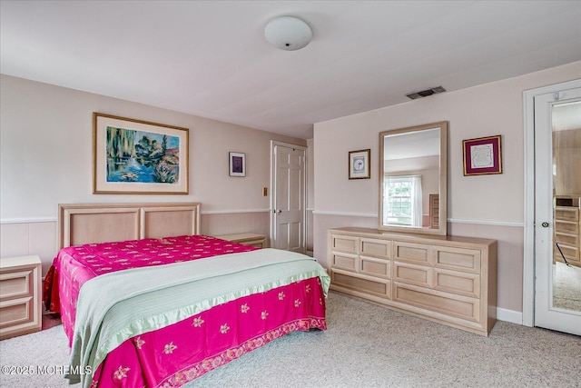 42 Pershing Ave, Sayreville Boro, NJ 08872 - bedroom featuring carpet floors