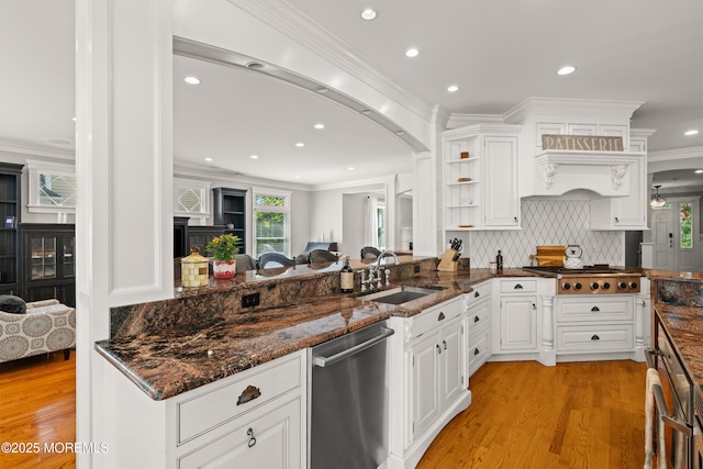 491 Clinton Ave, Toms River, NJ 08753 - kitchen with stainless steel appliances, a sink, light wood-type flooring, white cabinetry, and recessed lighting