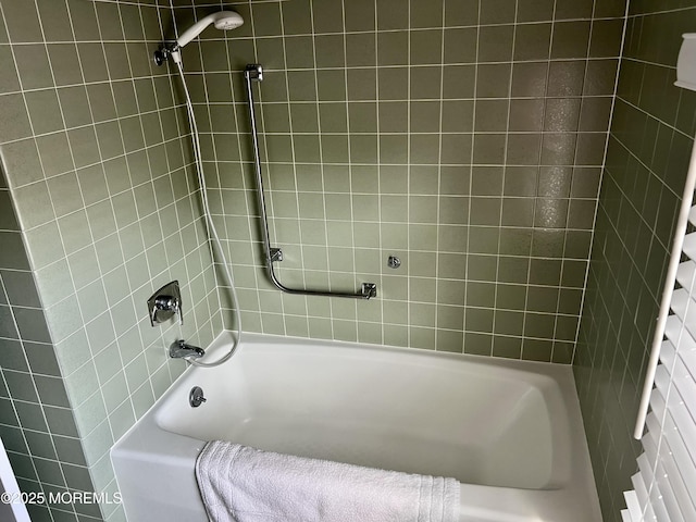 127 8th Ave, Seaside Park, NJ 08752 - bathroom with tub / shower combination