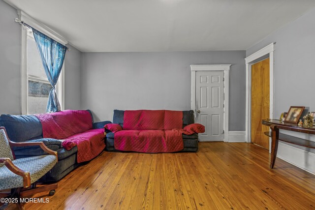 72 Jackson St, Freehold, NJ 07728 - photo 4