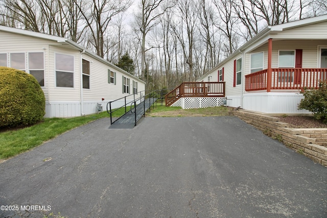 view of home's exterior
