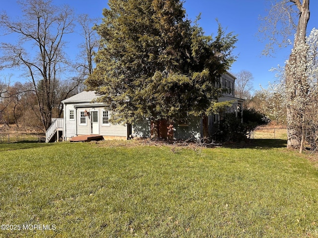 752 Amwell Rd, Hillsborough, NJ 08844 - view of front of house featuring a front lawn