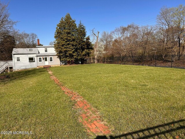 752 Amwell Rd, Hillsborough, NJ 08844 - view of yard featuring fence