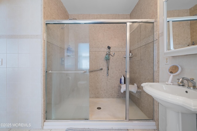 33 Blue Heron Ln, Bayville, NJ 08721 - full bath featuring a shower stall and tile walls