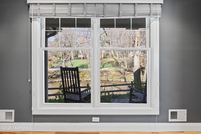 room details featuring visible vents