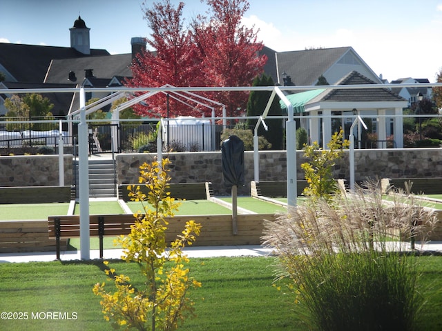 7 Riviera Dr, Monroe, NJ 08831 - view of property's community with fence