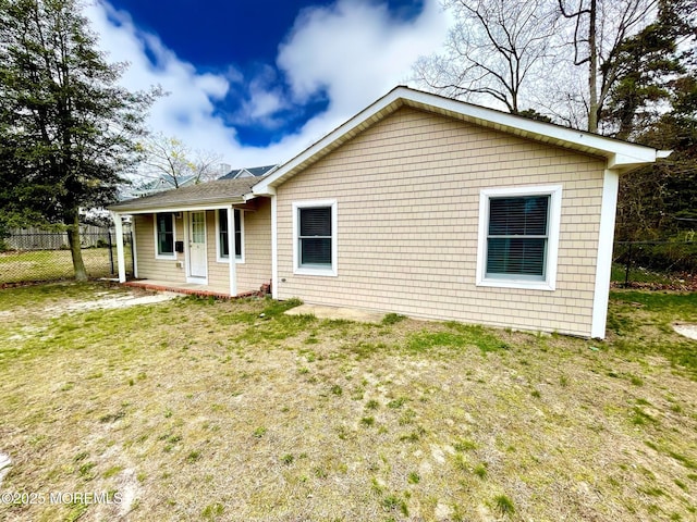 5 Laurel Ave, Toms River, NJ 08753 - back of property featuring a yard and fence