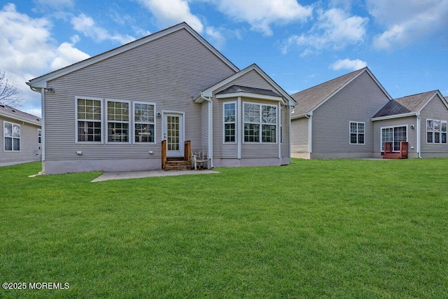 3 Marlborough Ct, Jackson, NJ 08527 - rear view of property with entry steps and a lawn