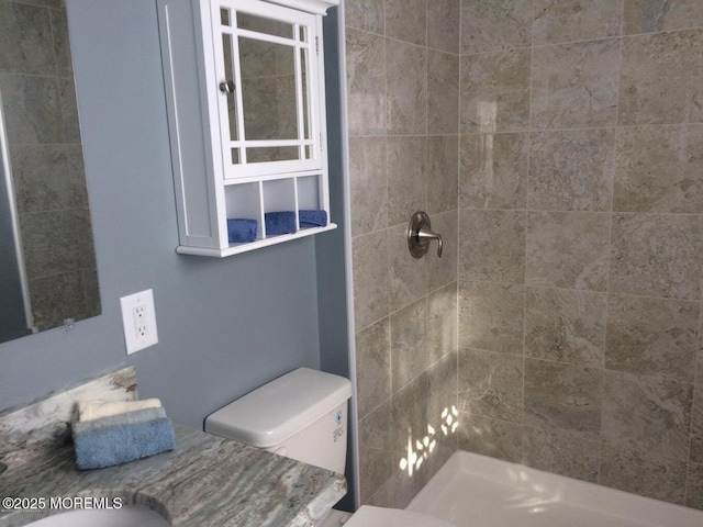 177 Pulaski Blvd, Toms River, NJ 08757 - full bath featuring a tile shower, toilet, and vanity