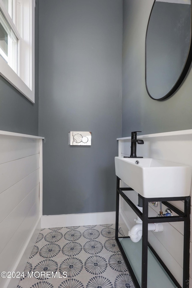 bathroom featuring tile patterned floors