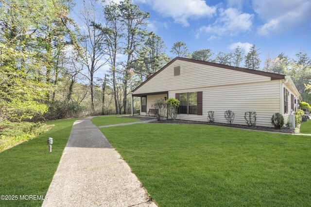 452B Heather Ct, Manchester, NJ 08759 - view of front of home with a front lawn