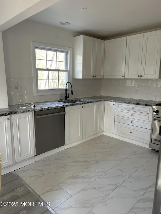 710 Reef Dr, Neptune Township, NJ 07753 - photo 5