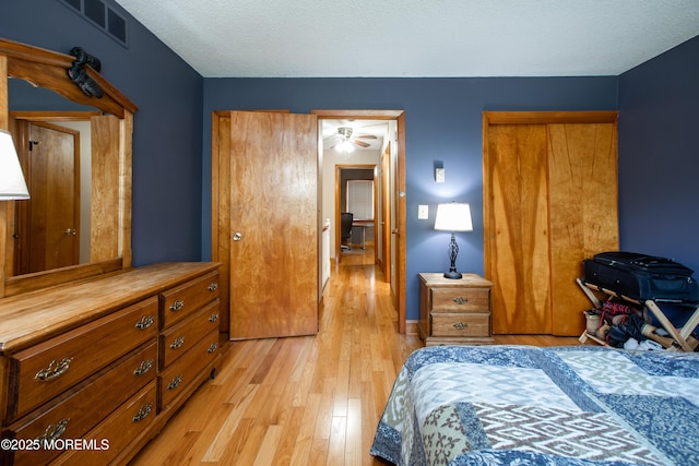 12 Millstream Rd, Cream Ridge, NJ 08514 - bedroom with light wood-style floors and a closet