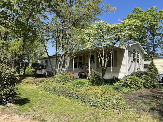 1919 Atlantic Ave, Manasquan, NJ 08736 - view of front of property with a porch